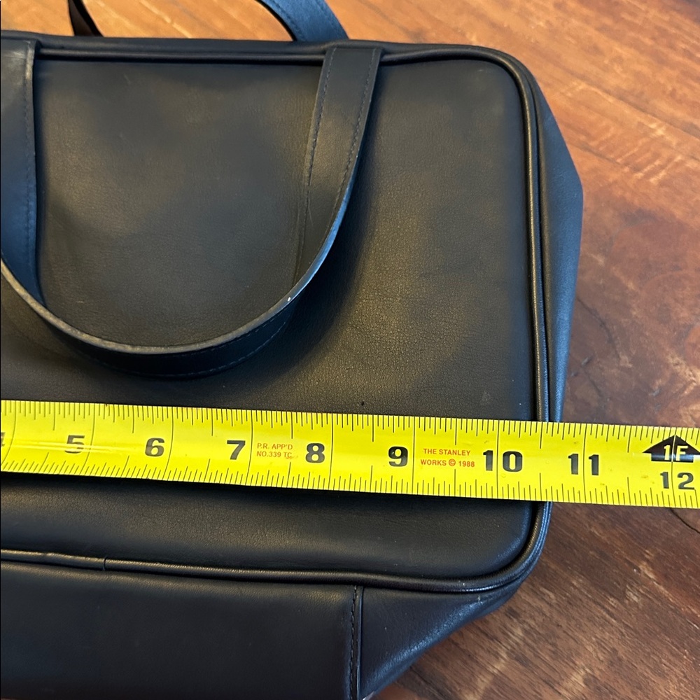 Vintage Coach Black Leather Toiletry Bag Y2K - Picture 3 of 6